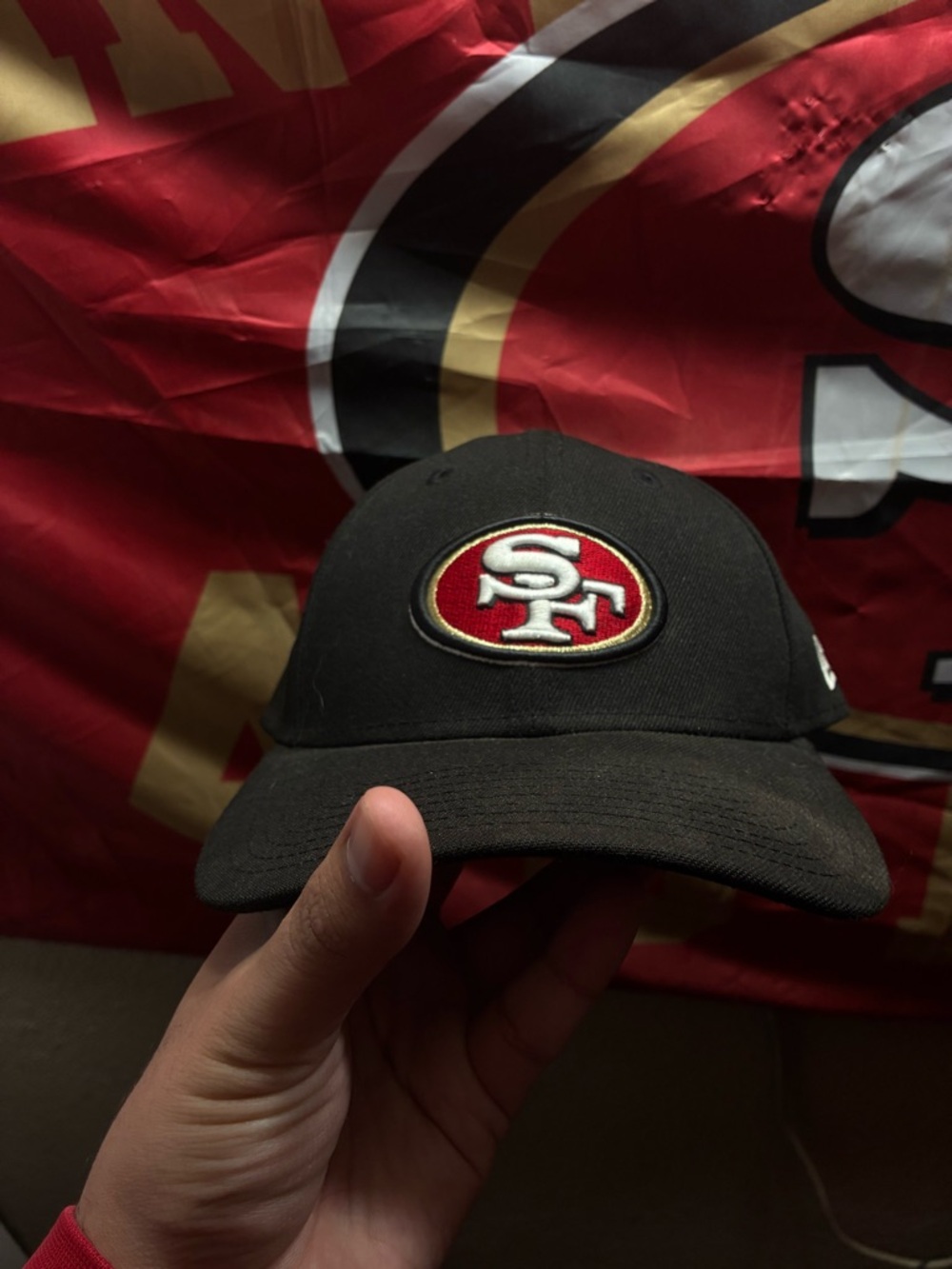 San Francisco 49ers New Era Strap Hat